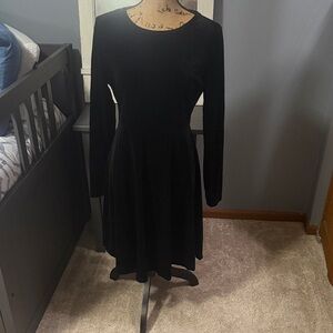 Elegant Black Long Sleeve Dress
